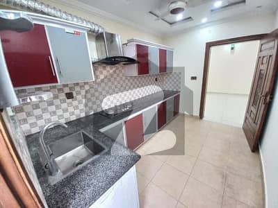 7 Marla House for sale in Bahria Town pH 8