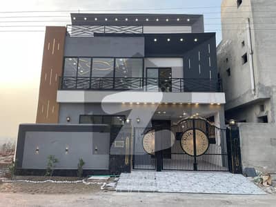 Your Search Ends Right Here With The Beautiful Near to Park House In Buch Villas Phase 2 - Manik Block At Affordable Price Of Pkr Rs. 26000000 Your Search Ends Right Here With The Beautiful Near to Park House In Buch Villas Phase 2 - Manik Block At Affordable Price Of Pkr Rs. 26000000