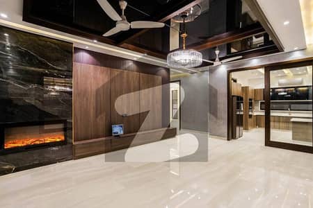 1 Kanal Upper Portion For Rent in DHA Phase 8 Ex Park View