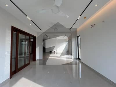 1 Kanal Like Brand New Upper Portion For Rent In DHA Phase 7 - Separate Entrance