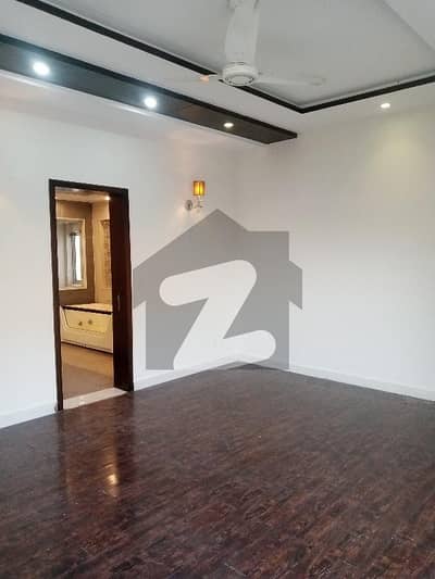 1 Kanal Like Brand New Upper Portion In Dha Phase 8 For Rent Prime Location