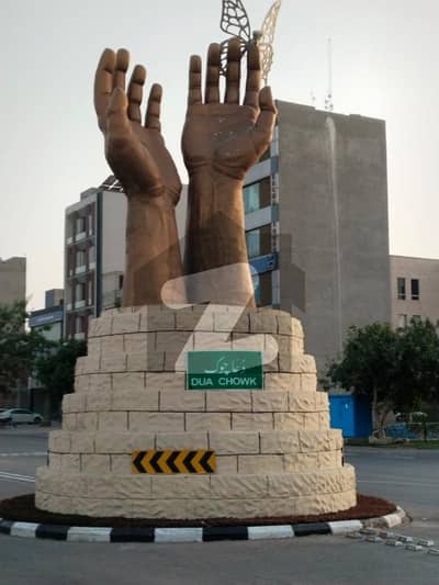 I SELL 8 MARLA RESIDENTIAL IN BAHRIA ORCHARD LAHORE