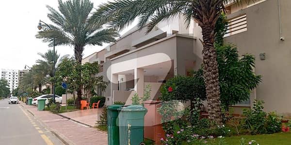 Quaid Villas 200sq yd Close to Entrance of BTK 3Bed One Unit Villas FOR SALE