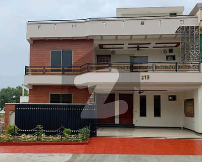 A House Of 14 Marla In G-15