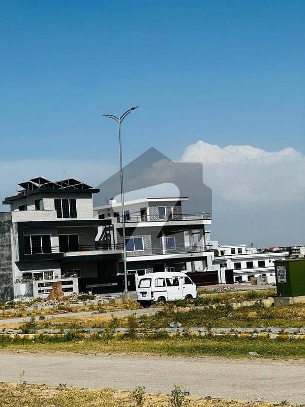 60x100 Street 33 plot for Sale G-14/4 60x100 Street 33 plot for Sale G-14/4