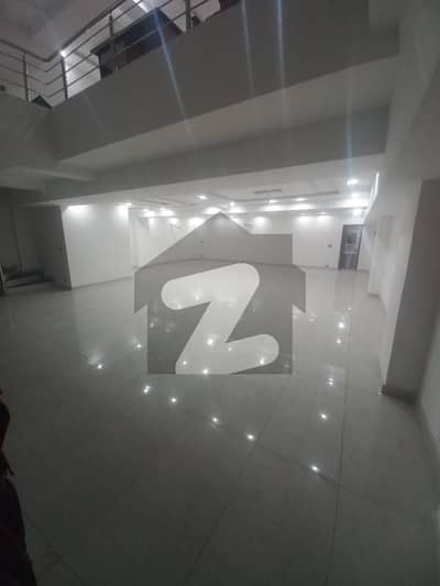 جوہر ٹاؤن فیز 1 جوہر ٹاؤن,لاہور میں 1 کمرے کا 12 مرلہ دکان 3.6 لاکھ میں کرایہ پر دستیاب ہے۔