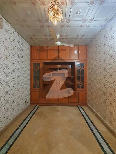 چکلالہ سکیم 3 چکلالہ سکیم,راولپنڈی میں 5 کمروں کا 5 مرلہ مکان 55.0 ہزار میں کرایہ پر دستیاب ہے۔