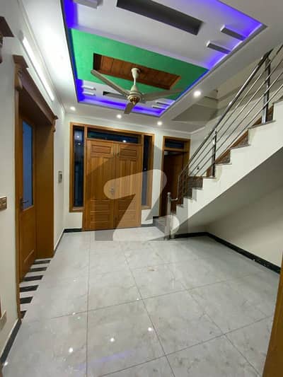 25*40 (4.4 Marla ) Double Storey House Available For Rent In G-13/4