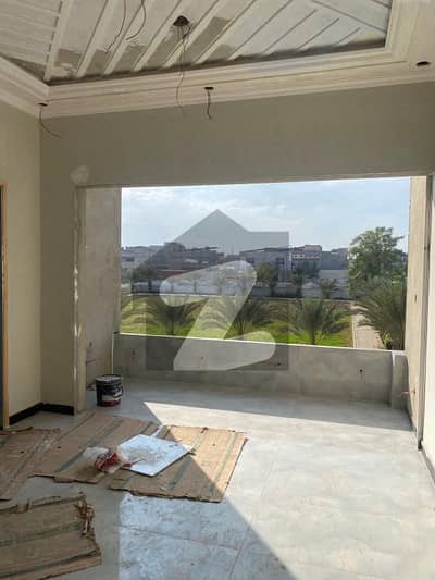 کراچی راجپوت کوآپریٹو ہاؤسنگ سوسائٹی سکیم 33,کراچی میں 3 کمروں کا 6 مرلہ فلیٹ 1.1 کروڑ میں برائے فروخت۔