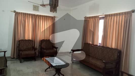 MAIN ROAD CORNER HOUSE FOR SALE 266 SQ YARDS IN 11-B NORTH KARACHI MAIN ROAD CORNER HOUSE FOR SALE 266 SQ YARDS IN 11-B NORTH KARACHI