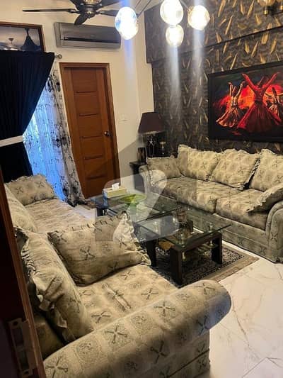 ڈی ایچ اے فیز 1 ڈی ایچ اے ڈیفینس,کراچی میں 4 کمروں کا 10 مرلہ فلیٹ 2.5 لاکھ میں کرایہ پر دستیاب ہے۔