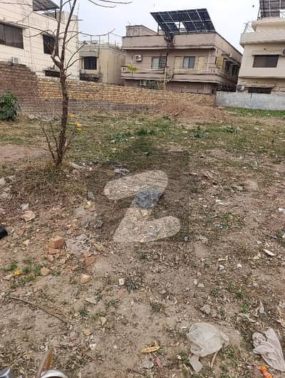 Investor rate Kanal size plot for sale in E-11/2 Islamabad