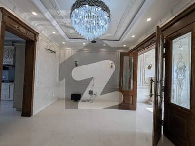 لیک سٹی رائیونڈ روڈ,لاہور میں 4 کمروں کا 5 مرلہ مکان 1.15 لاکھ میں کرایہ پر دستیاب ہے۔