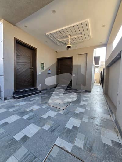 ڈی ایچ اے 11 رہبر فیز 2 ڈی ایچ اے 11 رہبر,لاہور میں 3 کمروں کا 5 مرلہ مکان 1.25 لاکھ میں کرایہ پر دستیاب ہے۔ ڈی ایچ اے 11 رہبر فیز 2 ڈی ایچ اے 11 رہبر,لاہور میں 3 کمروں کا 5 مرلہ مکان 1.25 لاکھ میں کرایہ پر دستیاب ہے۔