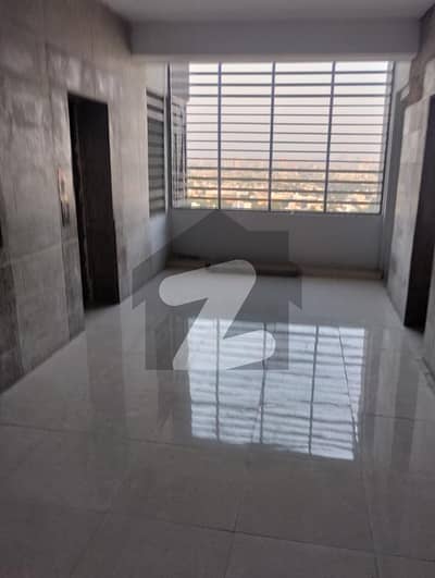 نارتھ ناظم آباد ۔ بلاک ایف نارتھ ناظم آباد,کراچی میں 4 کمروں کا 10 مرلہ فلیٹ 1.25 لاکھ میں کرایہ پر دستیاب ہے۔