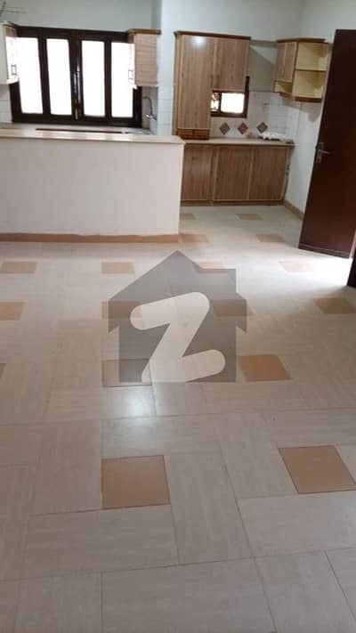 Ground Floor Main Road 400 Yards 5 Rooms