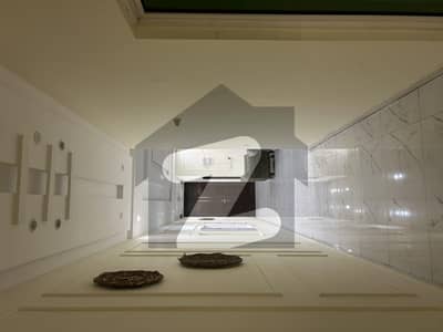 LUXURY APARTMENT FOR RENT