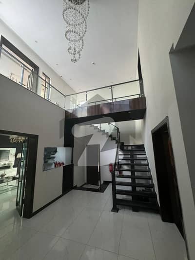 10 Marla House for Rent Phase 7 DHA