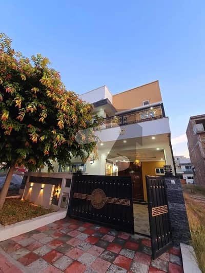 بحریہ انکلیو - سیکٹر این بحریہ انکلیو,بحریہ ٹاؤن,اسلام آباد میں 3 کمروں کا 5 مرلہ مکان 2.2 کروڑ میں برائے فروخت۔ بحریہ انکلیو - سیکٹر این بحریہ انکلیو,بحریہ ٹاؤن,اسلام آباد میں 3 کمروں کا 5 مرلہ مکان 2.2 کروڑ میں برائے فروخت۔