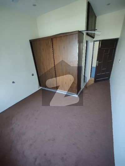 G 11 1 UPPER PORTION FOR RENT