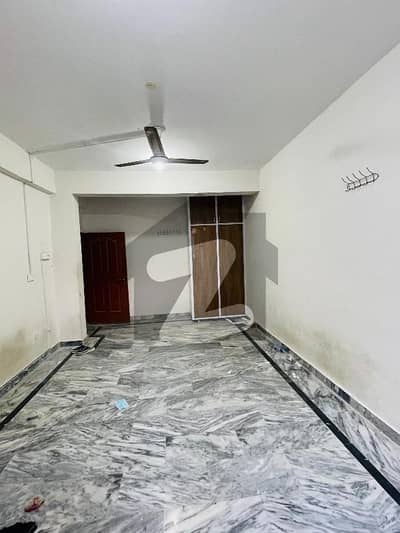 E-11/2 Flat For rent Sized 380 Square Feet