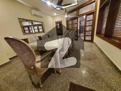 622 Square Yards House Ideally Situated In F-7