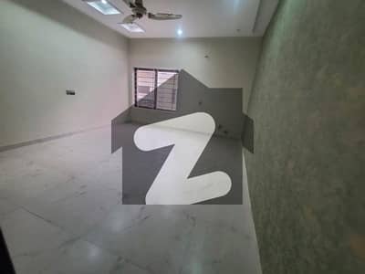 A House Of 777 Square Yards In F-6