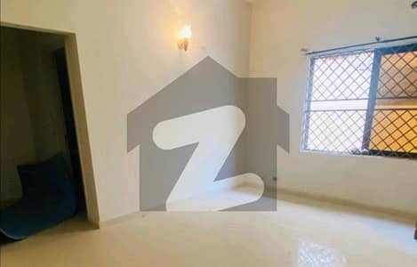 گارڈن ٹاؤن - اورنگزیب بلاک گارڈن ٹاؤن,لاہور میں 5 کمروں کا 1 کنال مکان 8.0 کروڑ میں برائے فروخت۔