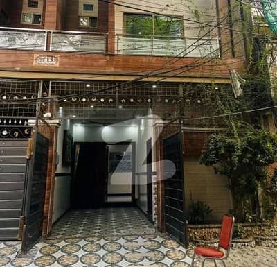 Sale The Ideally Located House For An Incredible Price Of Pkr Rs. 26500000