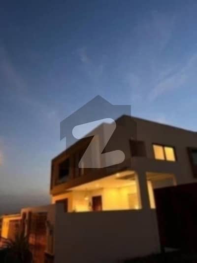 بحریہ ٹاؤن - پریسنٹ 4 بحریہ ٹاؤن کراچی,کراچی میں 5 کمروں کا 1 کنال مکان 3.5 کروڑ میں برائے فروخت۔