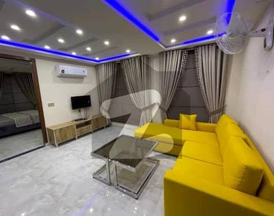 بحریہ ٹاؤن سیکٹر ای بحریہ ٹاؤن,لاہور میں 1 کمرے کا 2 مرلہ فلیٹ 90.0 لاکھ میں برائے فروخت۔