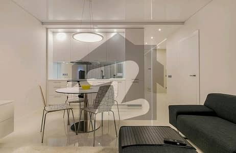 بحریہ ٹاؤن سیکٹر ای بحریہ ٹاؤن,لاہور میں 2 کمروں کا 4 مرلہ فلیٹ 1.3 کروڑ میں برائے فروخت۔