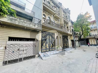 4.5 MARLA BRAND NEW HOUSE 2.5 STOREY AVAILABLE FOR SALE