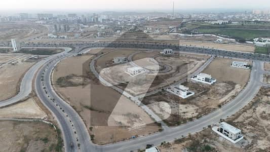 550 Sq Yd DEAD END CORNER Plot (With Extra Land) In Precinct-17, Just 3 Mins Drive From Main Gate Entrance Near Jinnah Avenue, Close To Theme Park | Ideal For Residence Or Investment