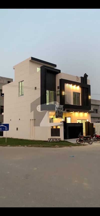 5 Marla Corner 60 Feet Road Ultra Modern Bungalow Up For Sale In Khayaban E Amin Block L