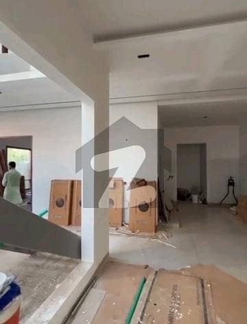 ڈی ایچ اے فیز 4 ڈی ایچ اے ڈیفینس,کراچی میں 5 کمروں کا 12 مرلہ مکان 14.0 کروڑ میں برائے فروخت۔