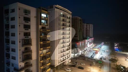 جناح ایونیو کراچی میں 2 کمروں کا 5 مرلہ فلیٹ 1.6 کروڑ میں برائے فروخت۔