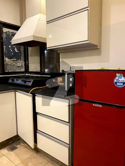 Flat Spread Over 900 Square Feet In E-11/2 Available