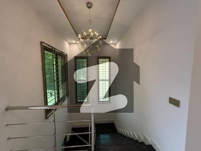 Highly-coveted Prime Location 272 Square Yards House Is Available In Bahria Town - Precinct 1 For rent