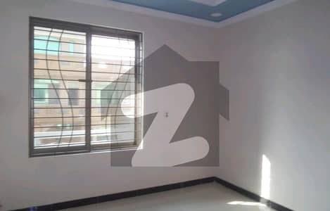 آئی ۔ 8/3 آئی ۔ 8,اسلام آباد میں 6 کمروں کا 14 مرلہ مکان 15.35 کروڑ میں برائے فروخت۔