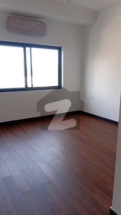 Well-Maintained 2 Bed Semi-Furnished Apartment Peaceful Living