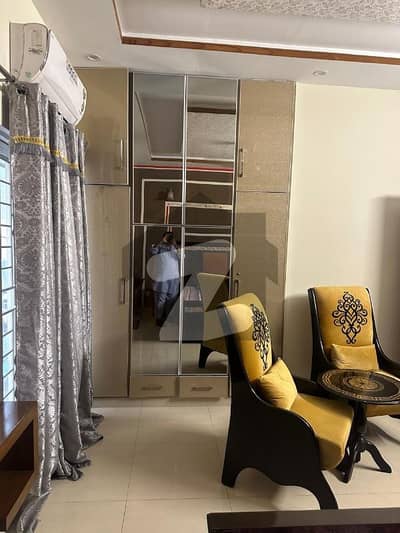 10 Marla Like Brand new Modern Upar Portion Available for rent