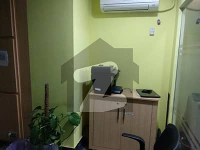 5500 SQ. FEET EXECUTIVE OFFICE IN F-8 MARKAZ BEST FOR NATIONAL & MULTINATIONAL COMPANIES