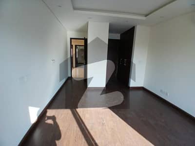 Premium 1 Kanal Villa | HighEnd Finishing | Eighteen