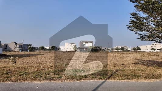 1 Kanal Pair Residential Possession Plot Excellent Location For Sale in DHA Phase 7