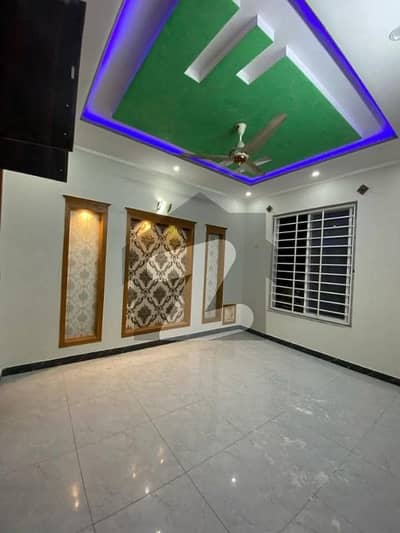 جی ۔ 13 اسلام آباد میں 2 کمروں کا 4 مرلہ زیریں پورشن 60.0 ہزار میں کرایہ پر دستیاب ہے۔