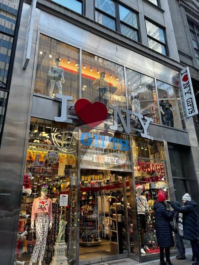 Commercial Shop For Sale On Main MM Alam Road Gulberg | 1378 Sqft | Best Price Per Sqft | High Rental Yield