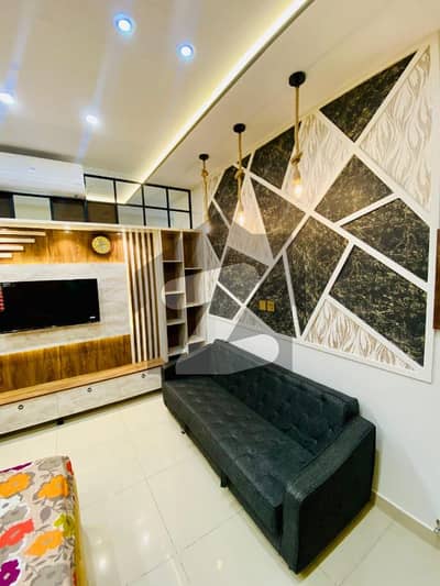 بش ایگزیکٹو ولاز ملتان میں 1 کمرے کا 2 مرلہ مکان 92.0 ہزار میں کرایہ پر دستیاب ہے۔