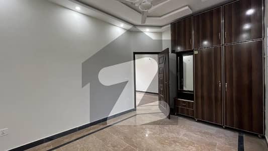 3 MARLA HOUSE AVAILABLE FOR RENT