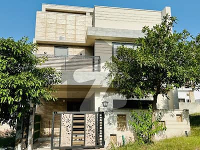 بحریہ انکلیو - سیکٹر این بحریہ انکلیو,بحریہ ٹاؤن,اسلام آباد میں 3 کمروں کا 5 مرلہ مکان 2.35 کروڑ میں برائے فروخت۔